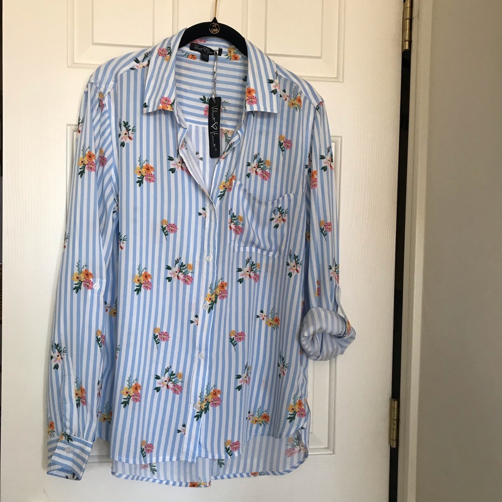 Velvet Heart Striped Shirt w/ Flowers 🌸